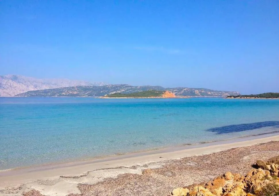 Apartmán Punta Est Bilocale Giardino Vista Mare Capo Coda Cavallo